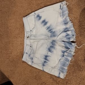 American Eagle Mom Short